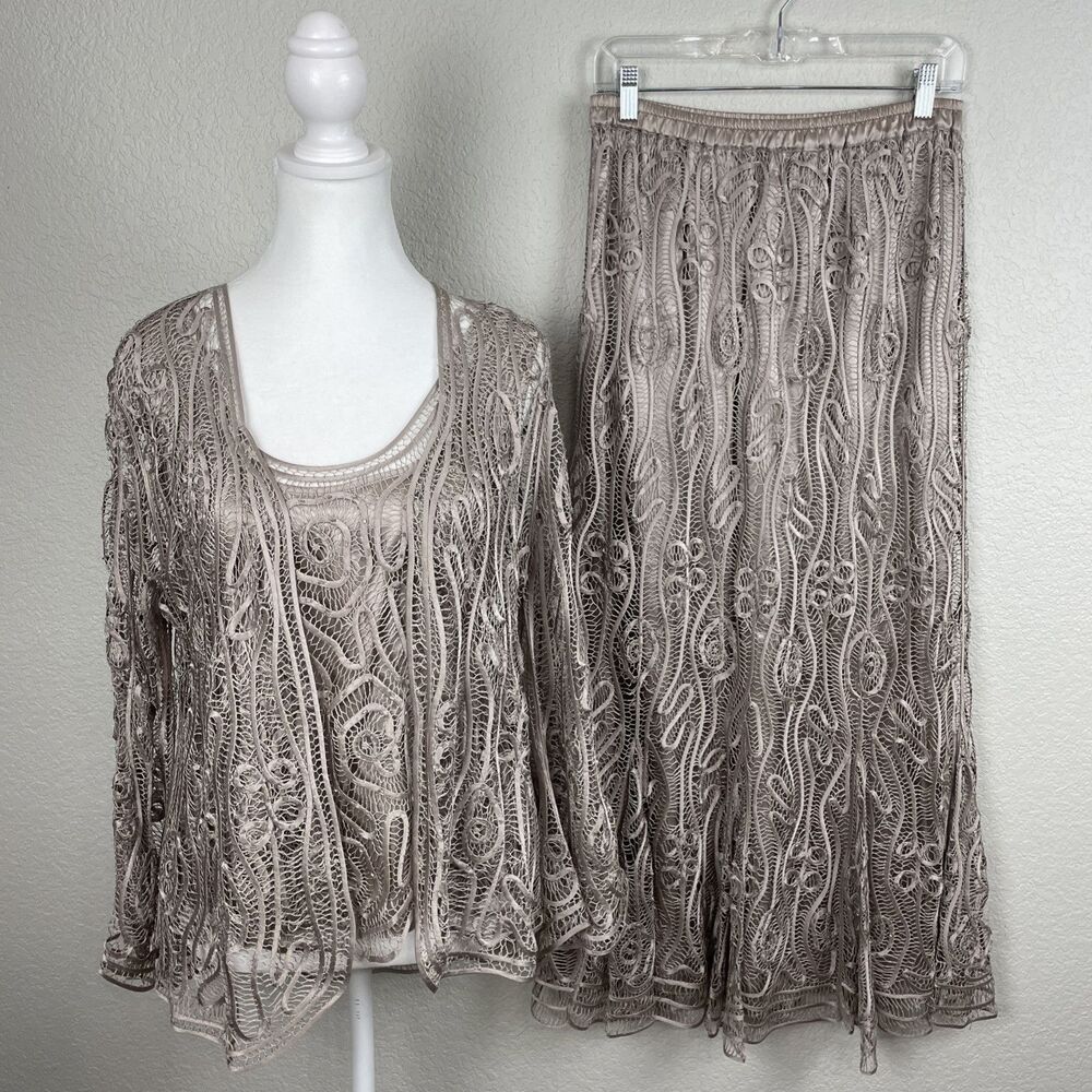 Soulmates 3 Piece Skirt Set Womens Large Beige Crochet Beaded Silk Top /Cardigan